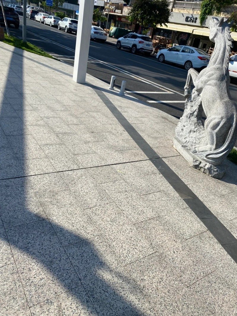 廣場火燒板鋪裝效果圖 廣場火燒板鋪裝效果圖