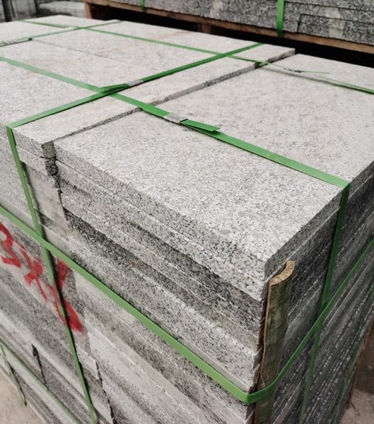 芝麻灰3公分厚火燒板