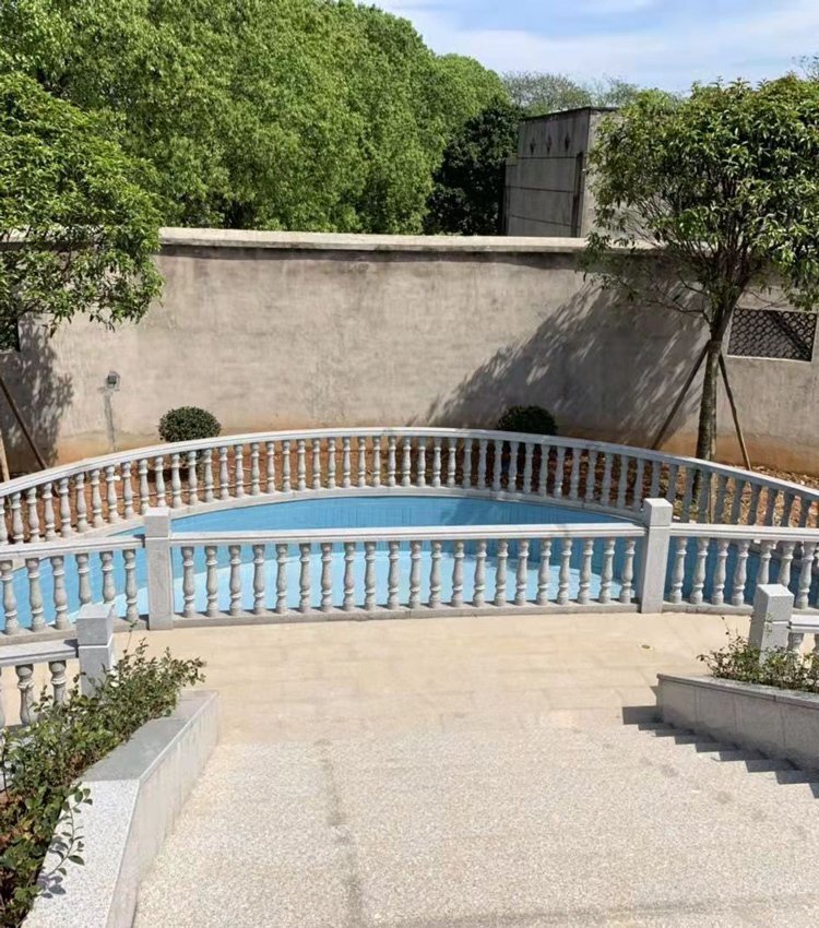 別墅池塘欄桿效果圖 別墅池塘欄桿效果圖